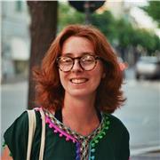 Laureata in triennale presso la facoltà di Filosofia, dove mi sono dedicata anche agli studi di filosofia del linguaggio. Attualmente sono una studentessa del corso di laurea magistrale in Semiotica e lavoro nel campo dell'editoria
